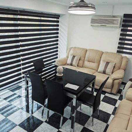Apartamento Vivienda Turistica a 5 minutos del centro a pie Granada Exterior foto