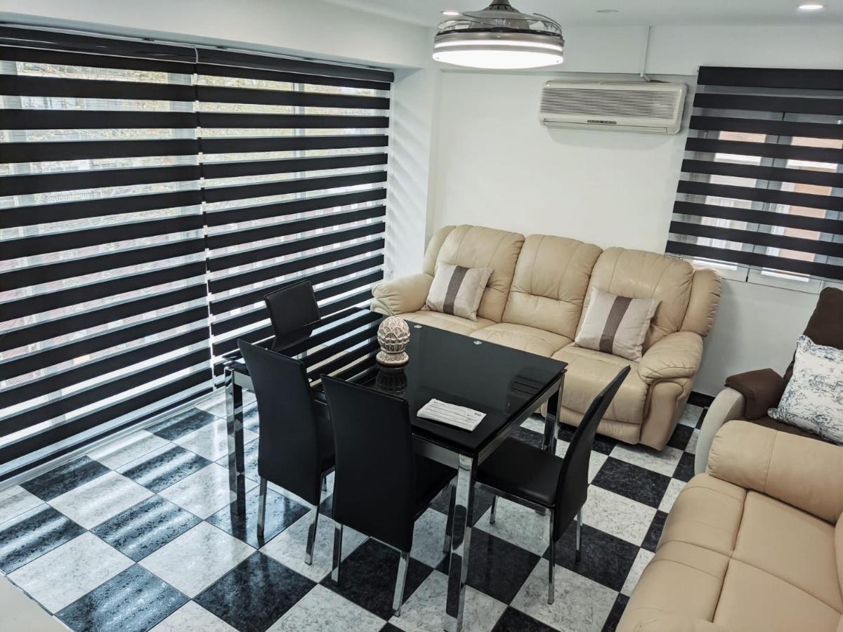 Apartamento Vivienda Turistica a 5 minutos del centro a pie Granada Exterior foto