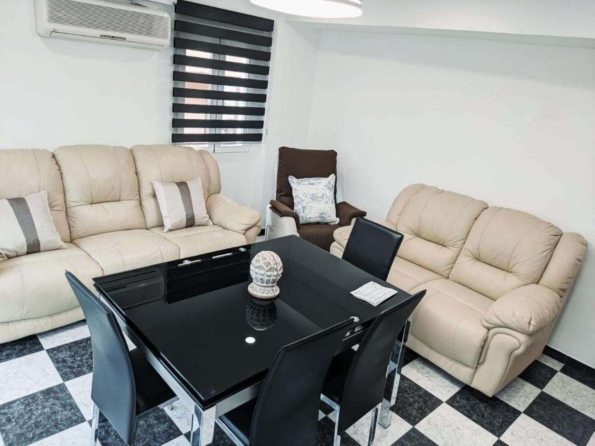 Apartamento Vivienda Turistica a 5 minutos del centro a pie Granada Exterior foto